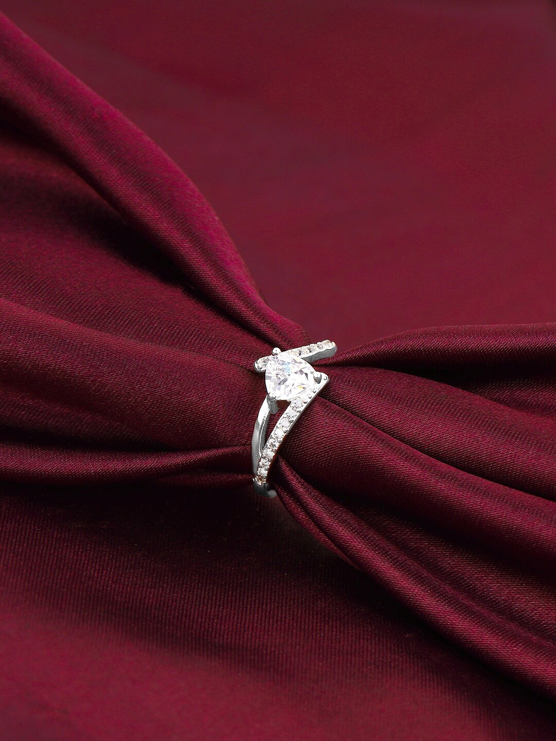 

GIVA 925 Sterling Rhodium-Plated CZ Studded Finger Ring, Silver