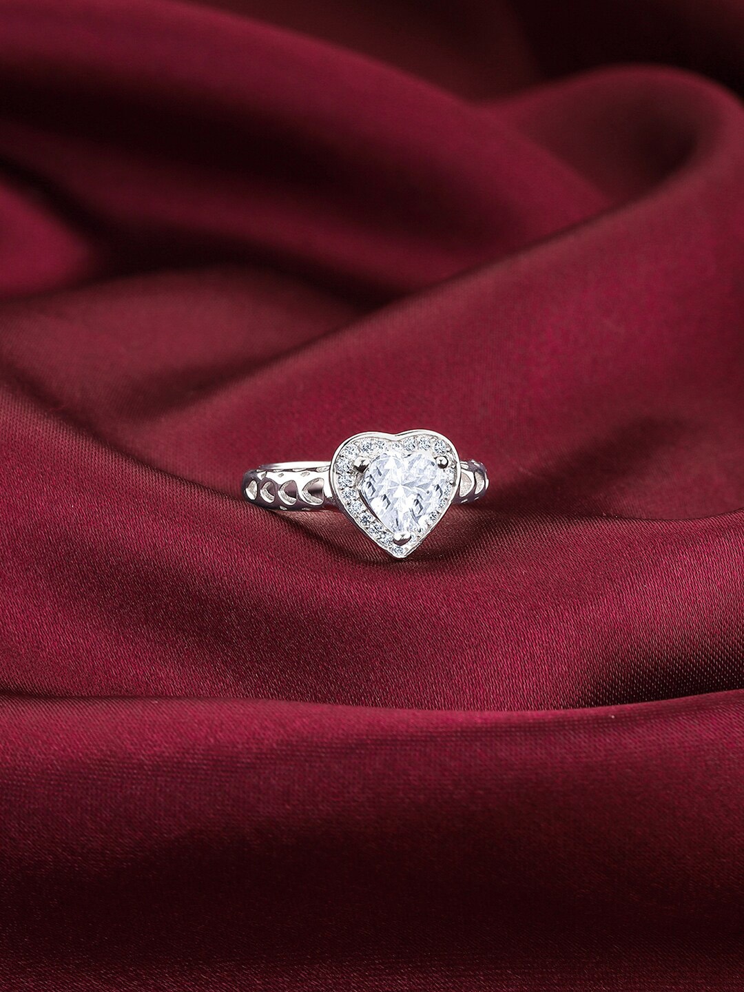 

GIVA Rhodium-Plated Stones-Studded Finger Ring, Silver