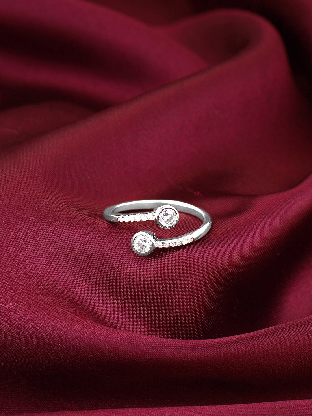 

GIVA Rhodium-Plated Stone-Studded Finger Ring, Silver