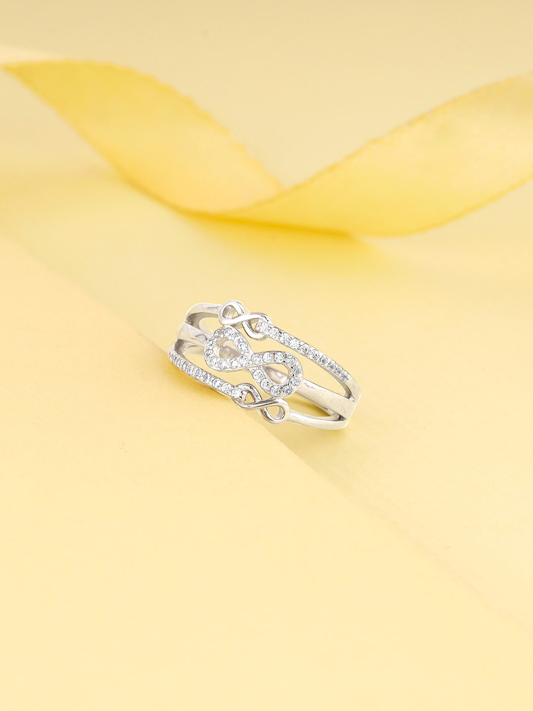 

GIVA Rhodium-Plated Stones-Studded Finger Ring, Silver