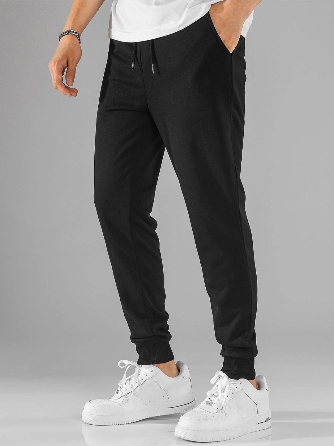 

NOBERO Men Pure Cotton Jogger, Black