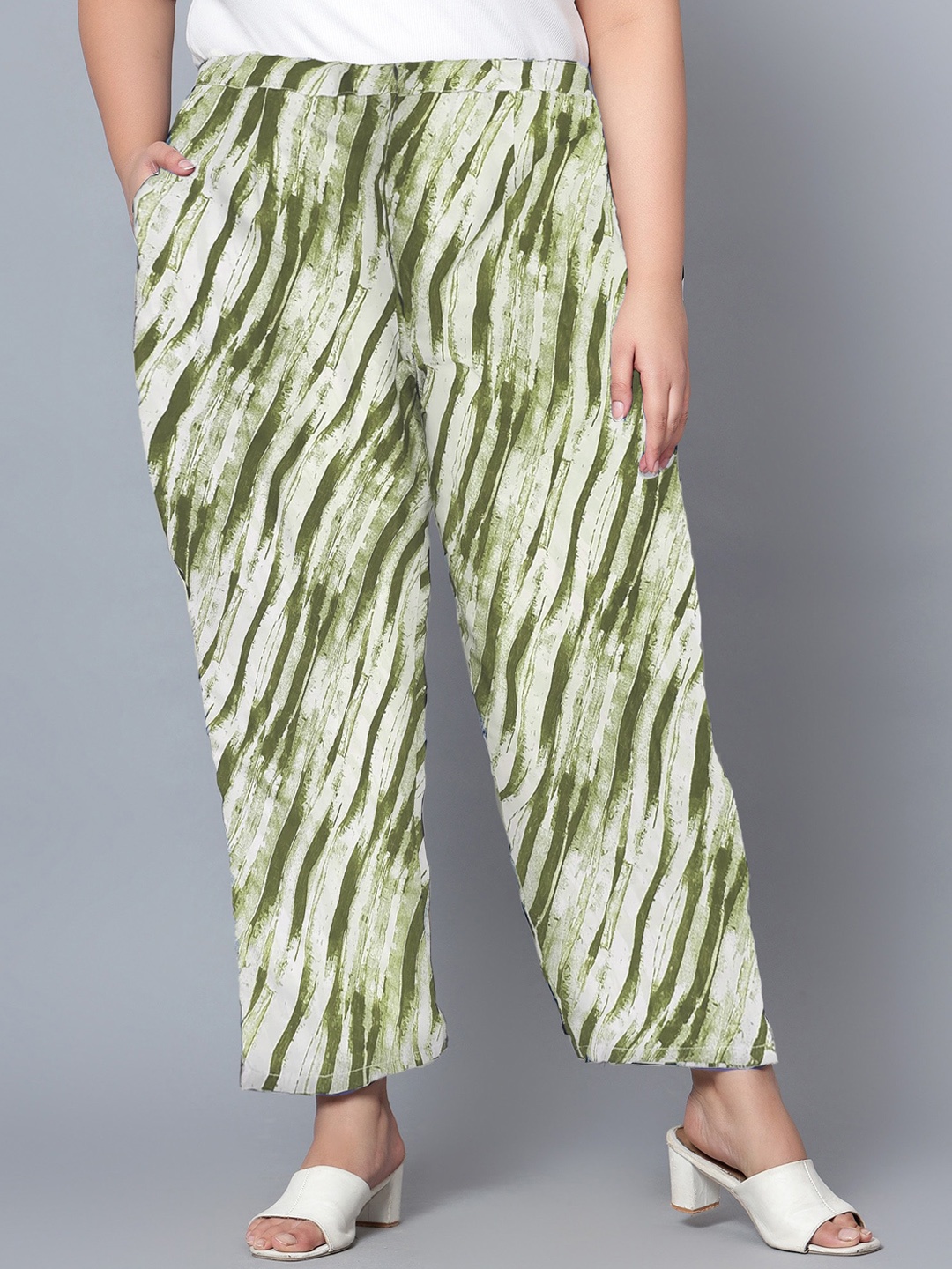 

Indietoga Women Plus Size Abstract Printed Parallel Trousers, Green