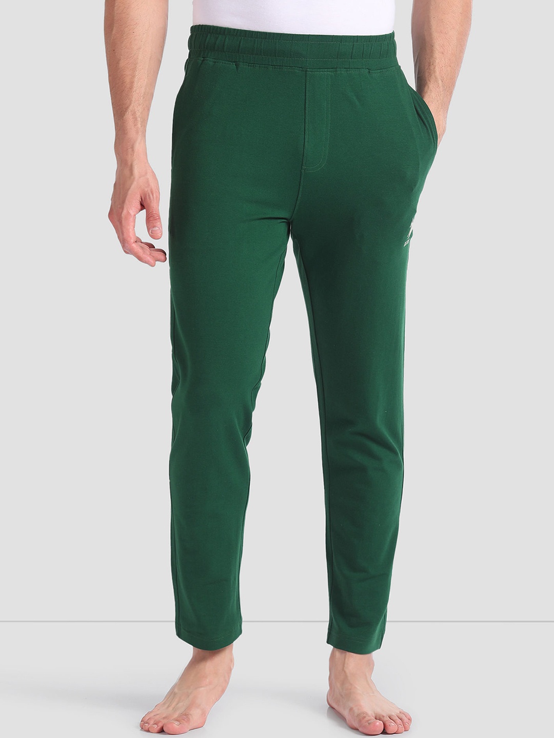 

U.S. Polo Assn. Men Mid-Rise Moisture-Wicking Lounge Pants, Green