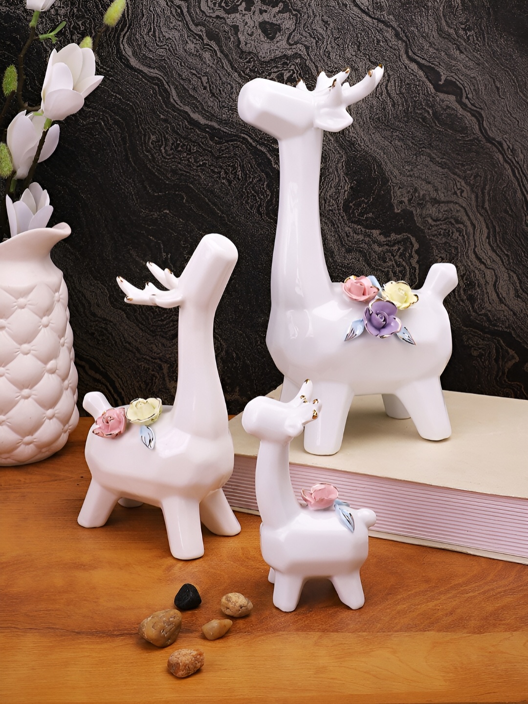 

TAYHAA White & Yellow 3 Pieces Reindeer Ceramic Showpieces