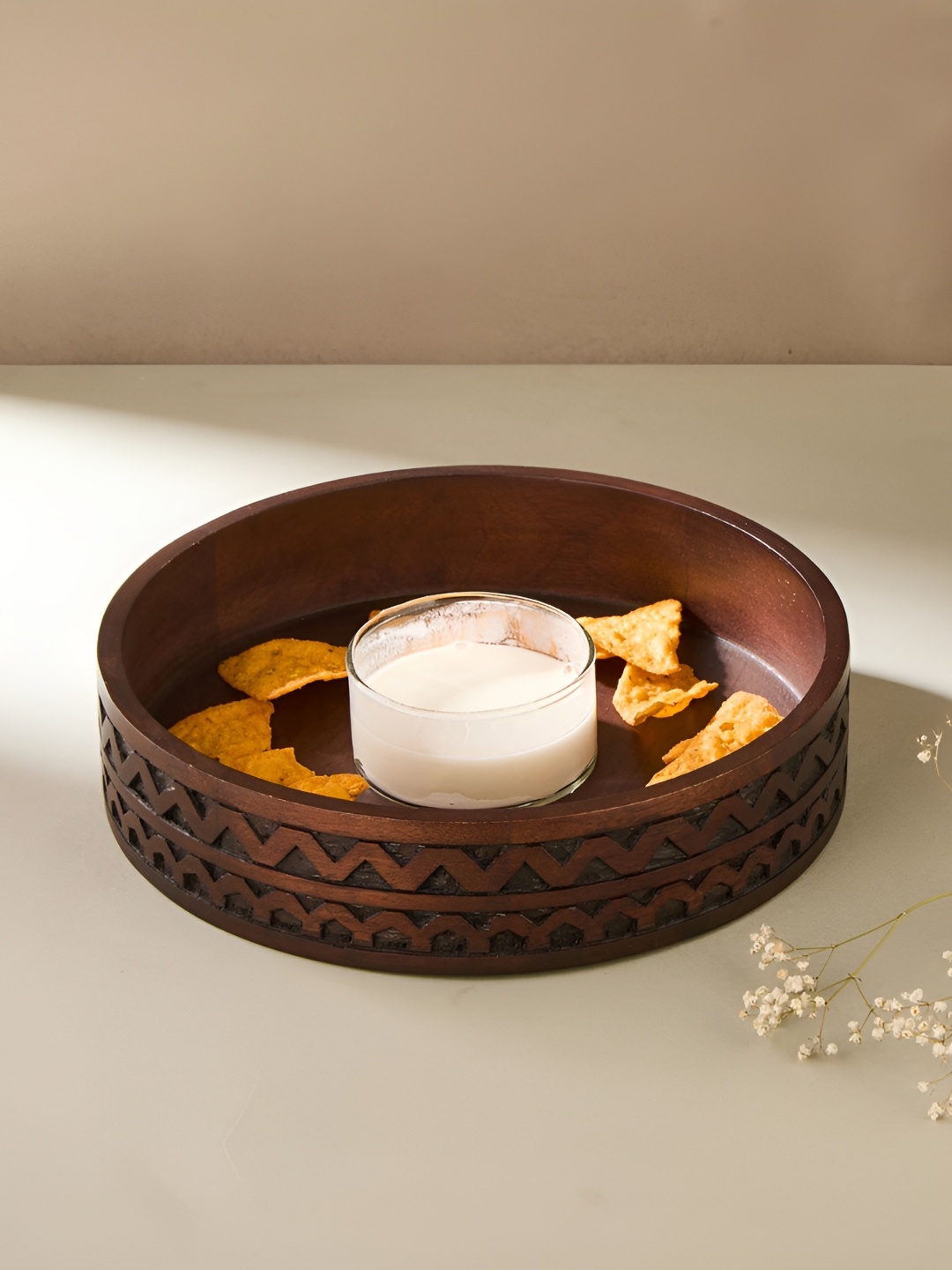 

Fabindia Brown Wooden Chip N Dip Platter