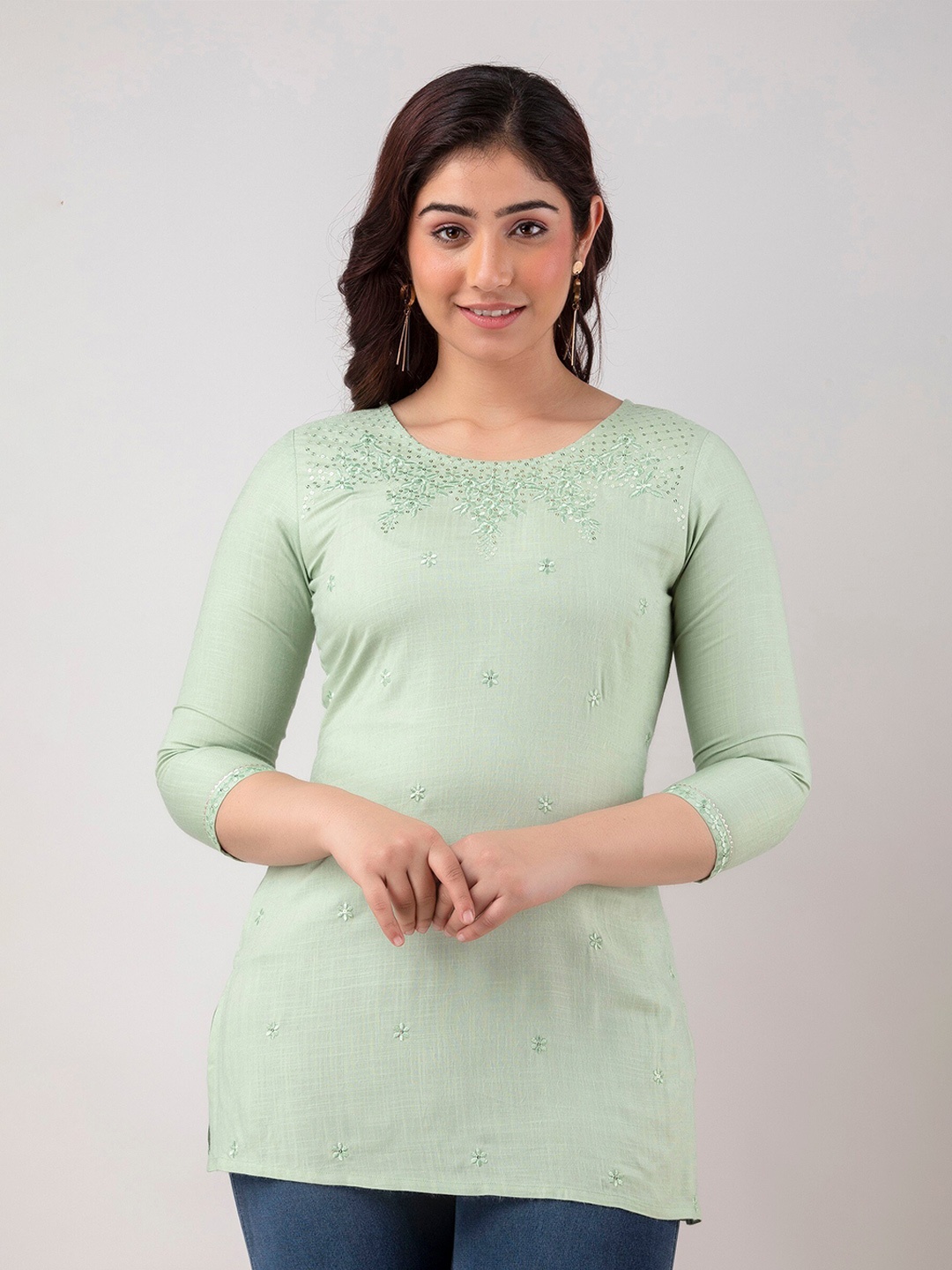 

KALINI Floral Embroidered Round Neck Kurti, Green