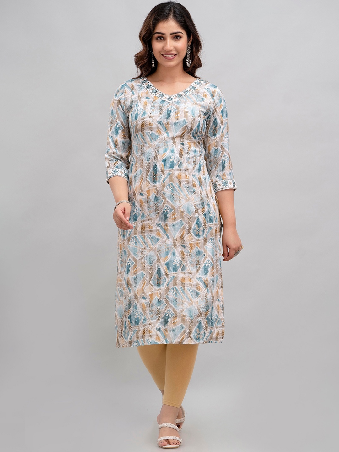 

KALINI Geometric Printed V-Neck Modal Straight Kurta, Green