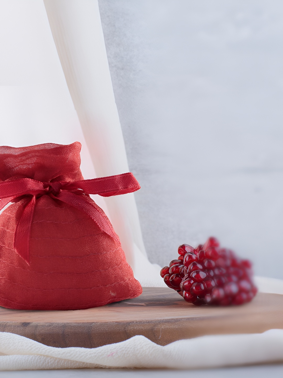 

ROSEMOORe Pomegranate Scent Sack - Drawers, Closets, Rooms, Washroom, Red