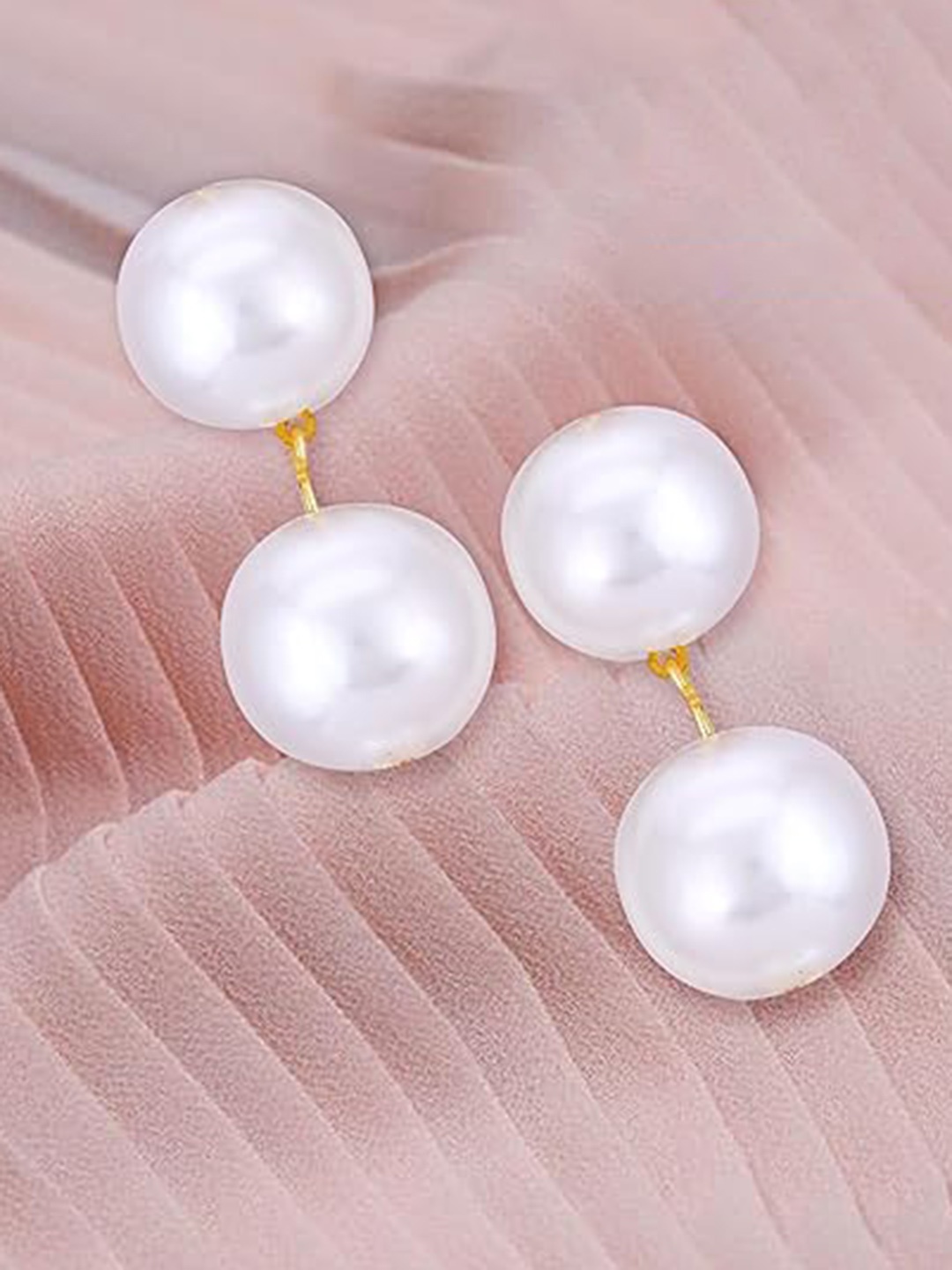 

Vighnaharta Gold-Plated Contemporary Studs Earrings