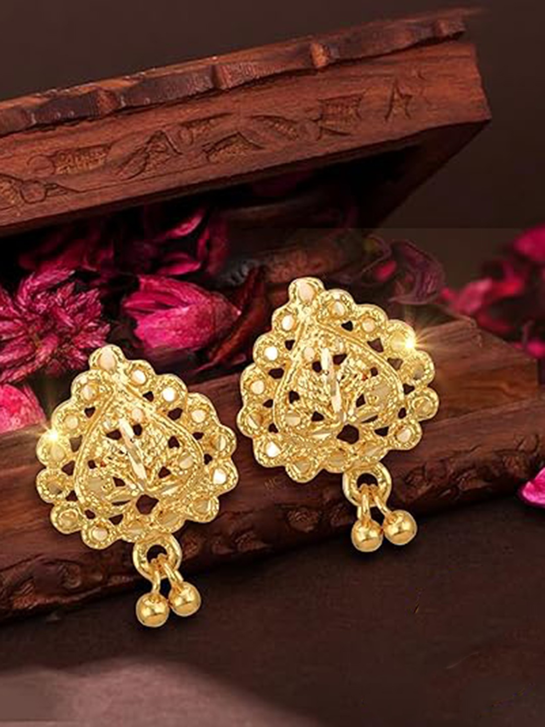

Vighnaharta Gold-Plated Contemporary Studs Earrings