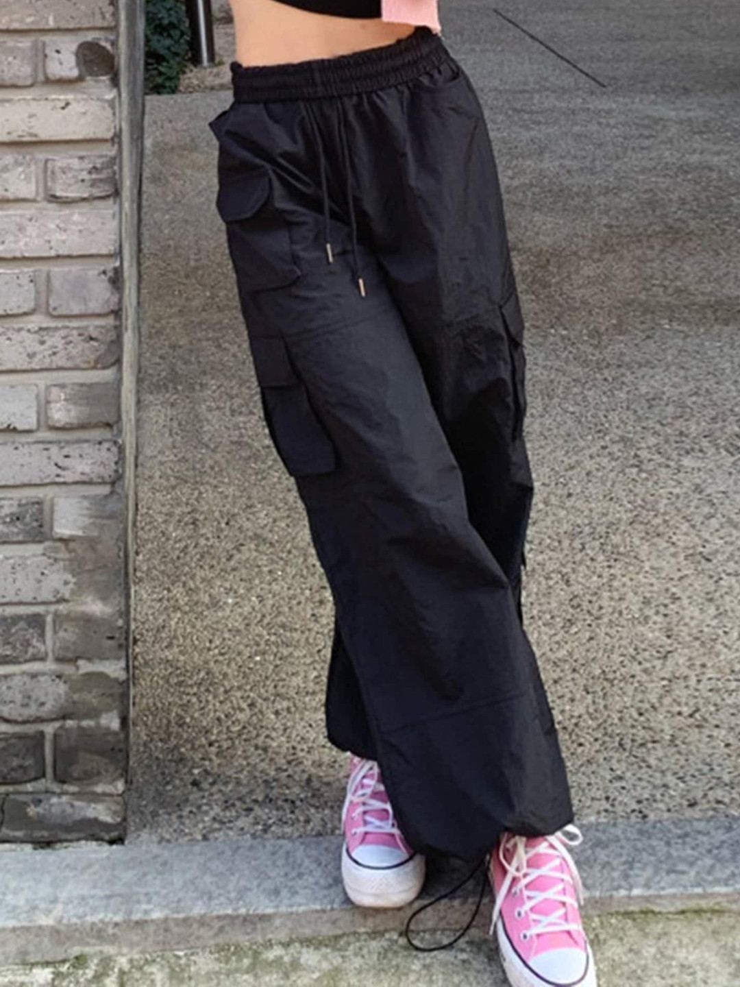 

LULU & SKY Women Mom Fit High-Rise Joggers, Black