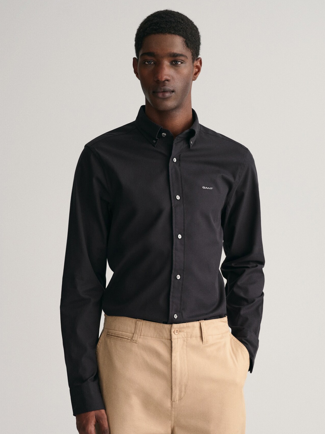 

GANT Solid Button Down Slim Fit Shirt, Black