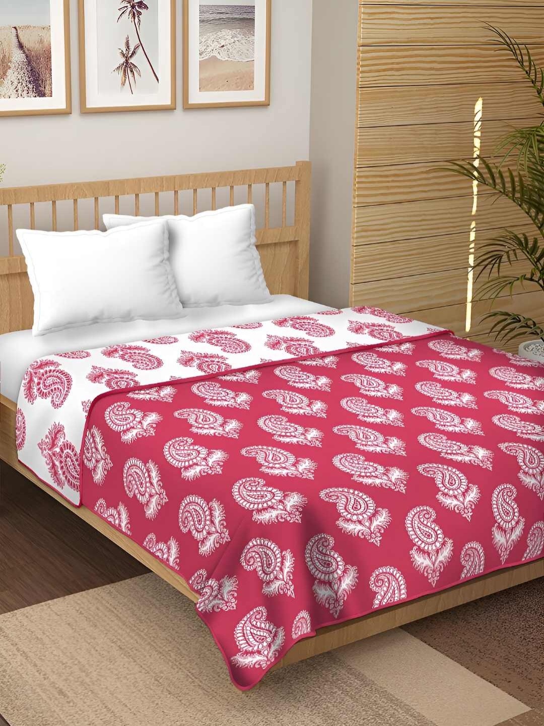 

tundwal's Magenta & White Printed Reversible Cotton AC Room 210 GSM Single Bed Dohar