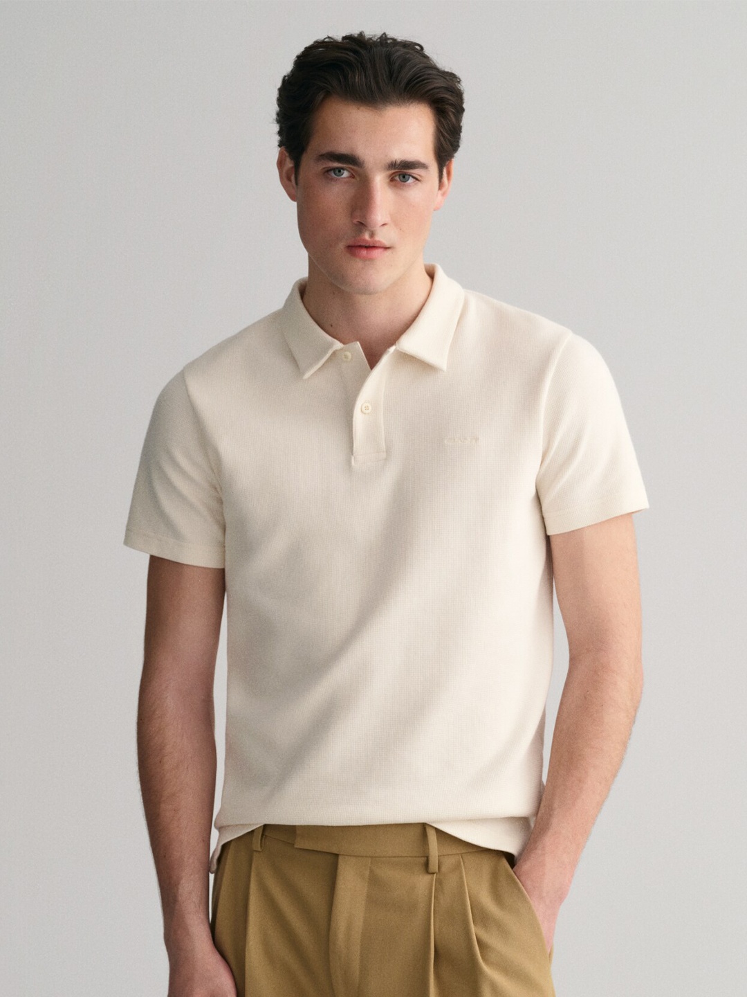 

GANT Regular Fit Monogram Pocket Round Neck T-Shirt, Cream