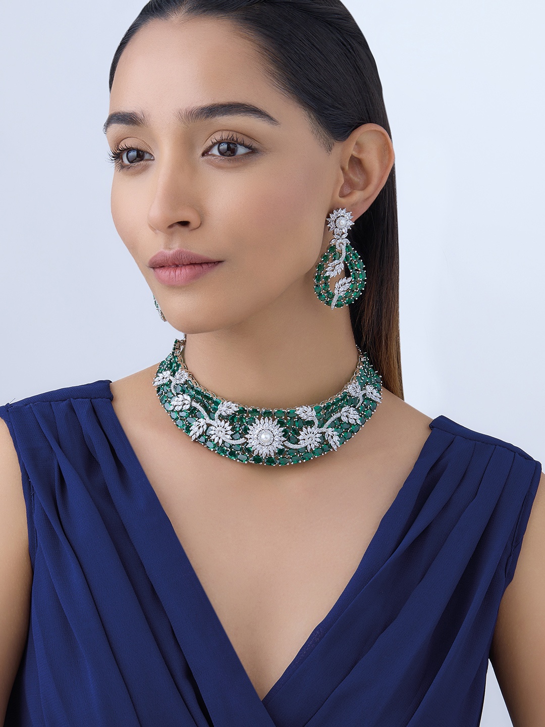 

Kushal's Fashion Jewellery Rhodium Plated Cubic Zirconia Studded Jewellery Set, Silver