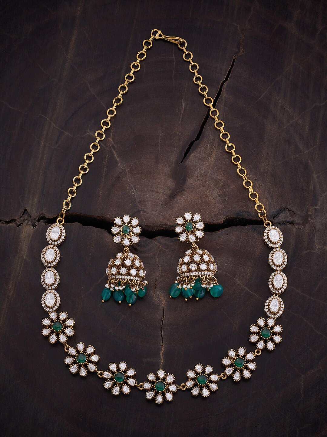 

Kushal's Fashion Jewellery Gold-Plated Kundan Studded Jewellery Set