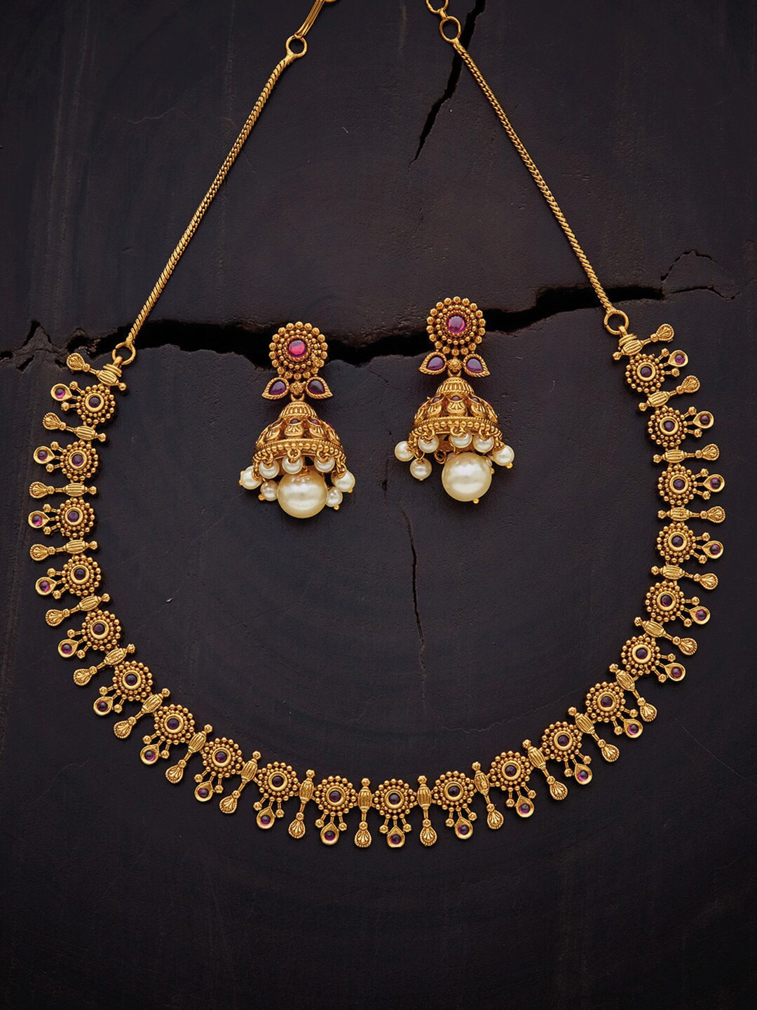 

Kushal's Fashion Jewellery Gold-Plated Stone Studded Necklace & Earrings