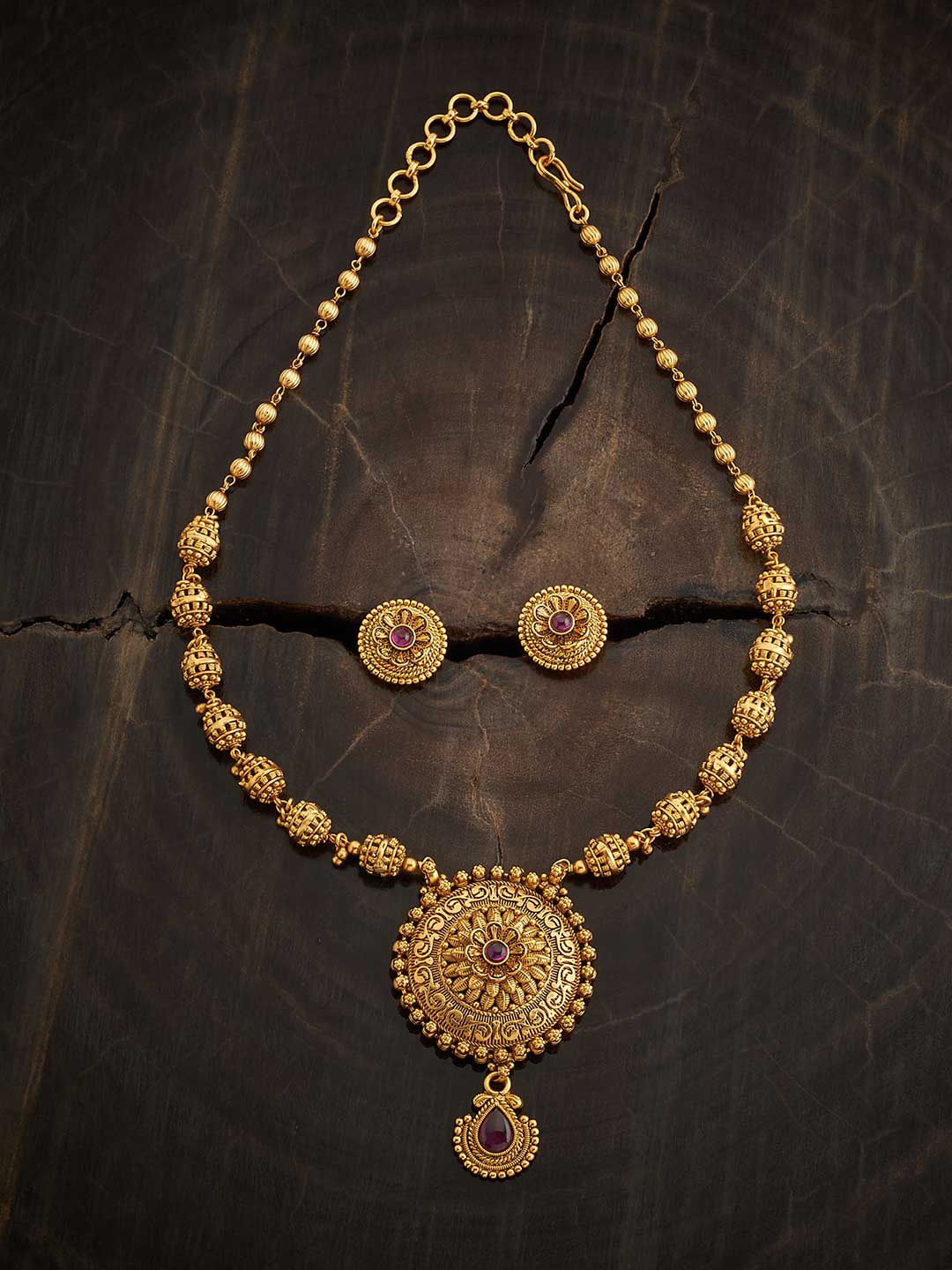 

Kushal's Fashion Jewellery Gold-Plated Stone Studded Jewellery Set