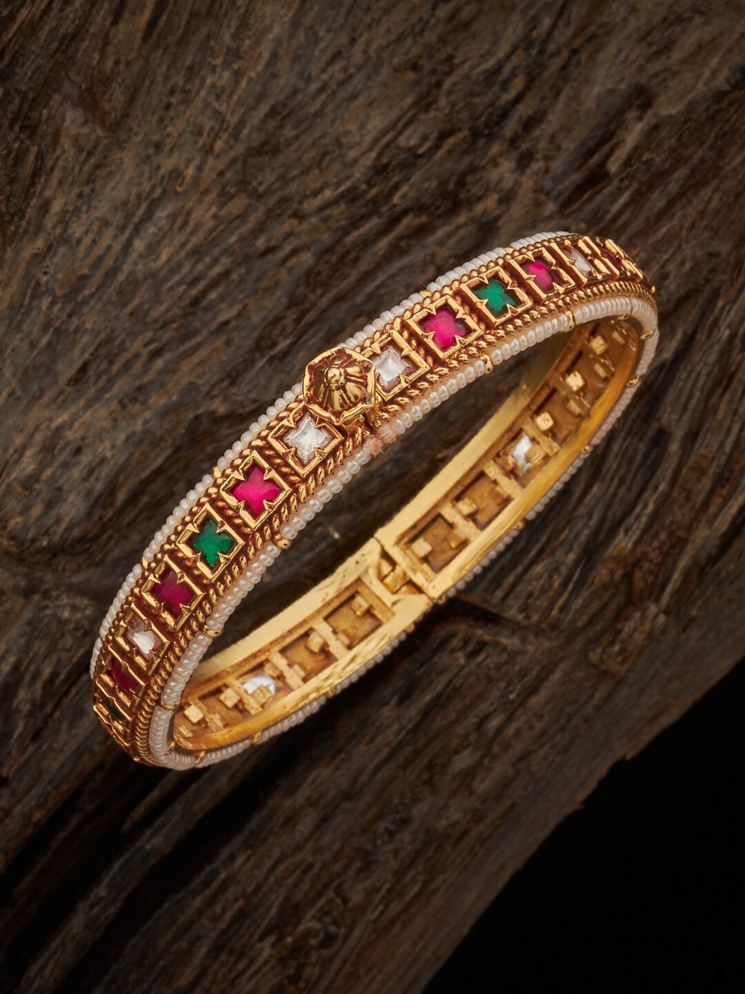 

Kushal's Fashion Jewellery Gold Plated Kundan Studded Bangles