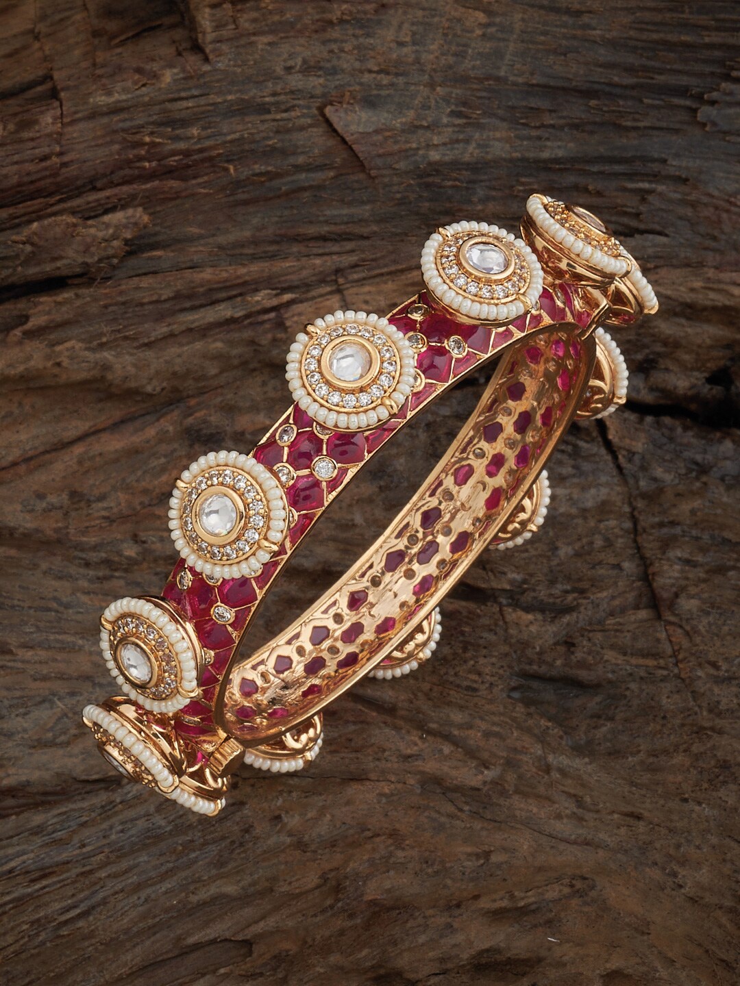 

Kushal's Fashion Jewellery Kundan-Studded Bangle, Gold