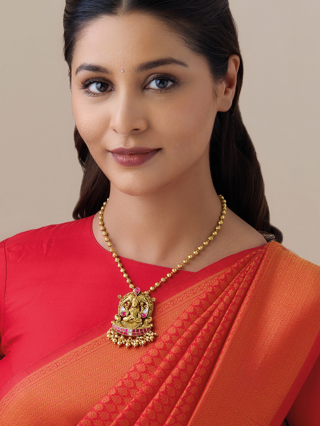 

Kushal's Fashion Jewellery 92.5 Pure Silver Gold-Plated Contemporary Pendants