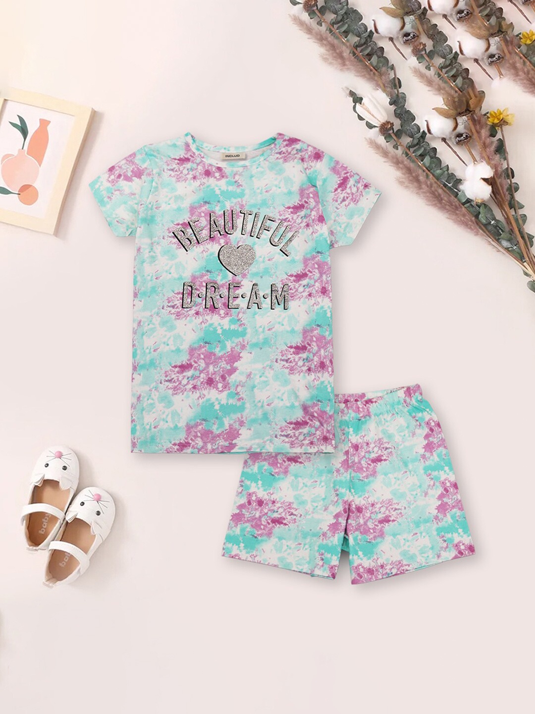 

INCLUD Girls Typography Printed T-shirt with Shorts, Green