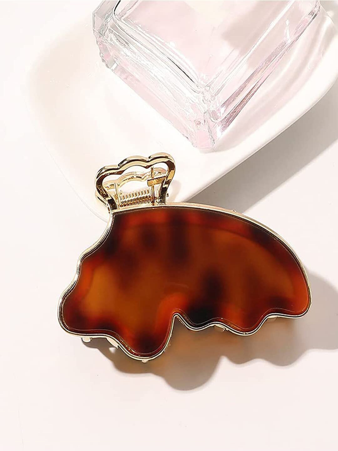 

Krelin Marbleized Butterfly Claw Clip, Brown