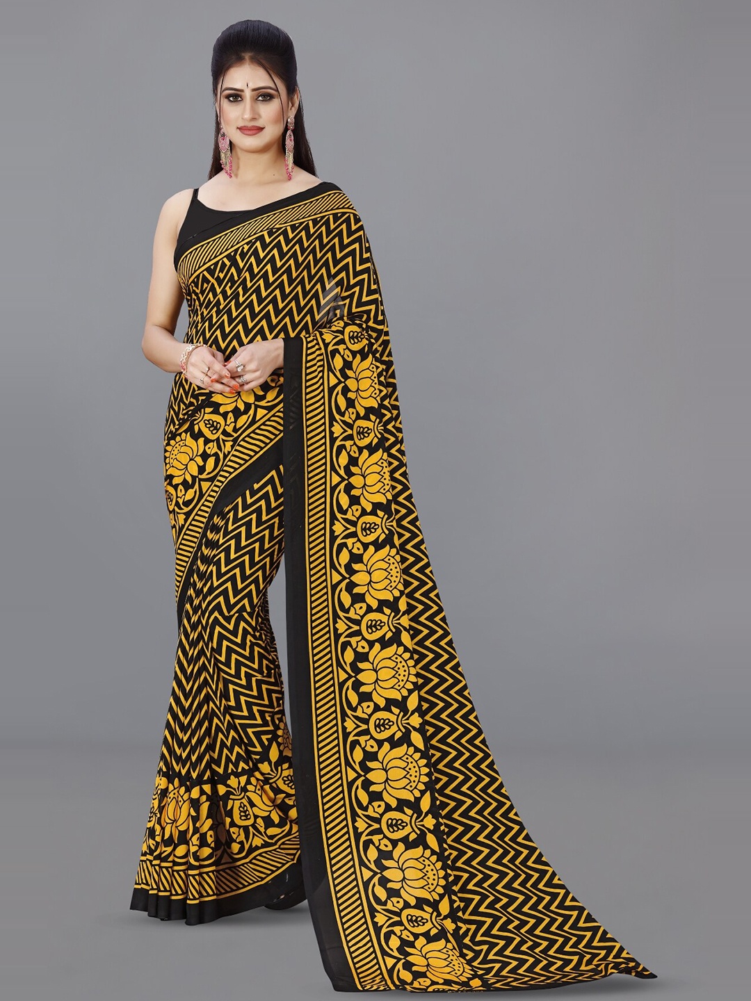 

ANAND SAREES Geometric Printed Saree, Yellow