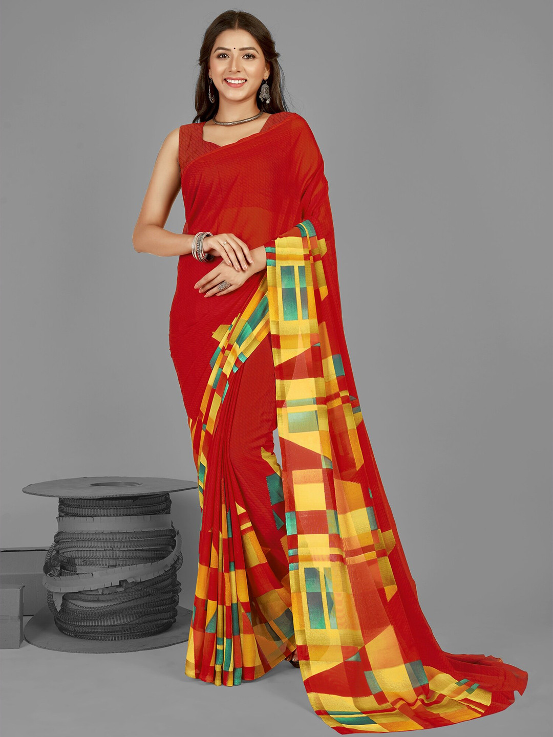 

ANAND SAREES Geometric Printed Saree, Red