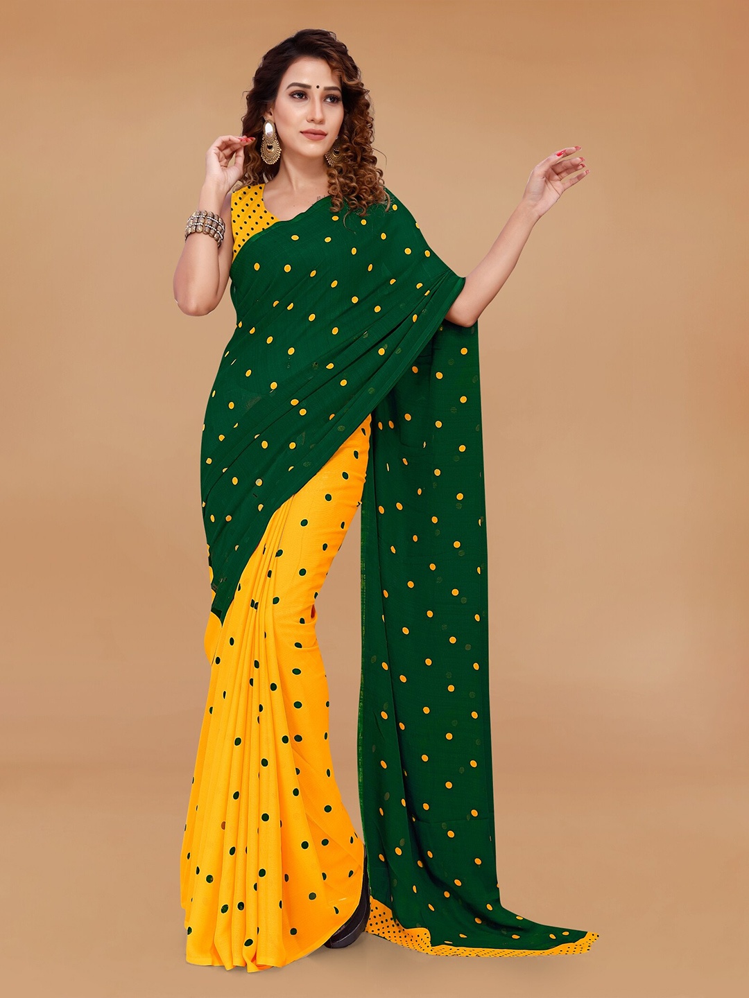 

Moda Rapido Polka Dot Printed Saree, Green