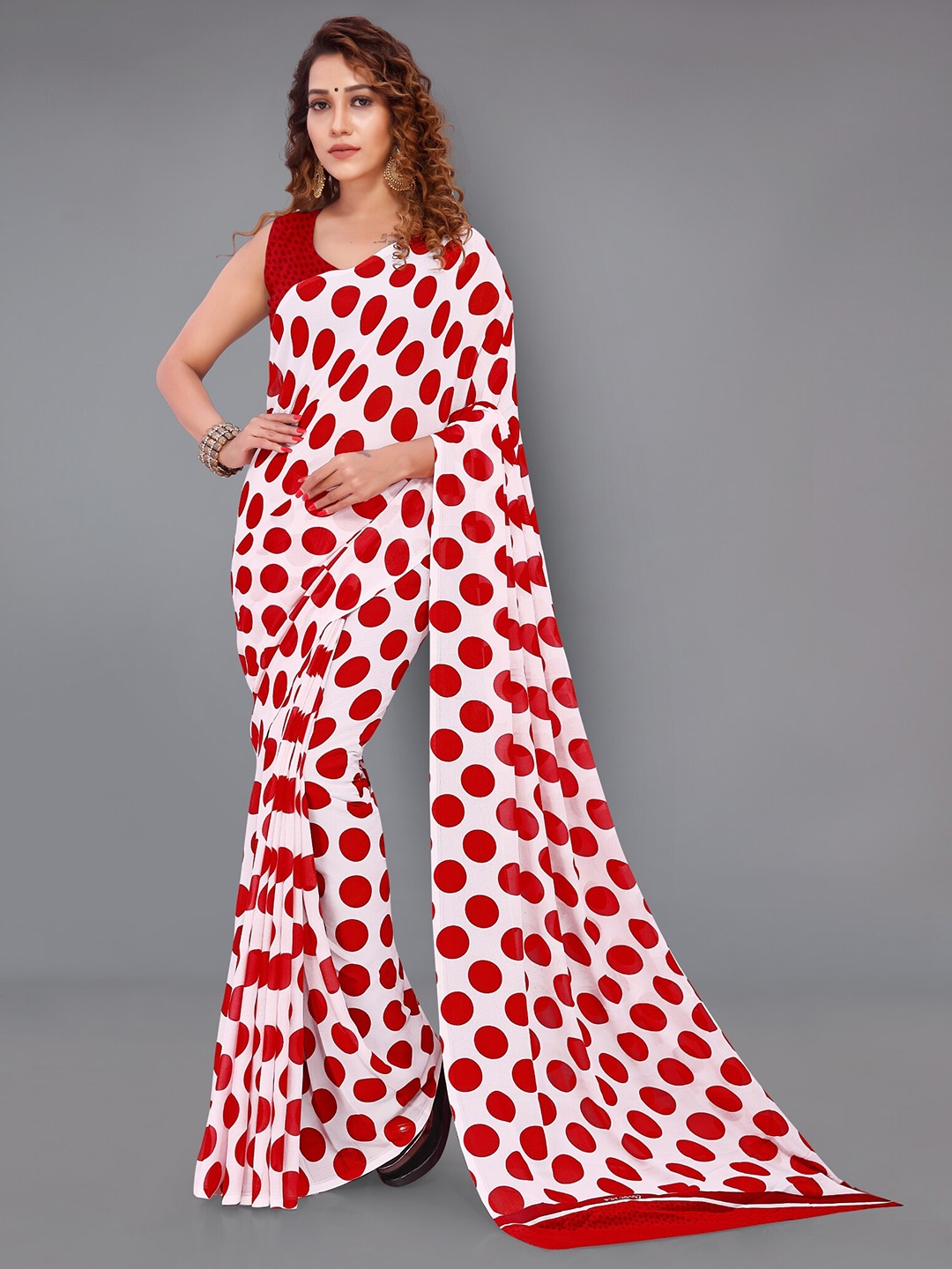

Moda Rapido Geometric Printed Saree, White