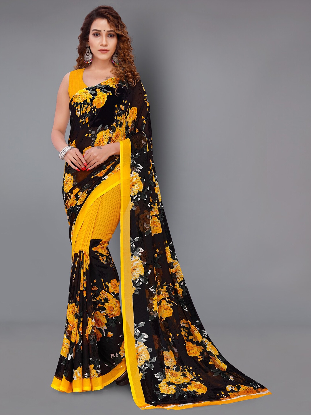 

Moda Rapido Floral Printed Saree, Black