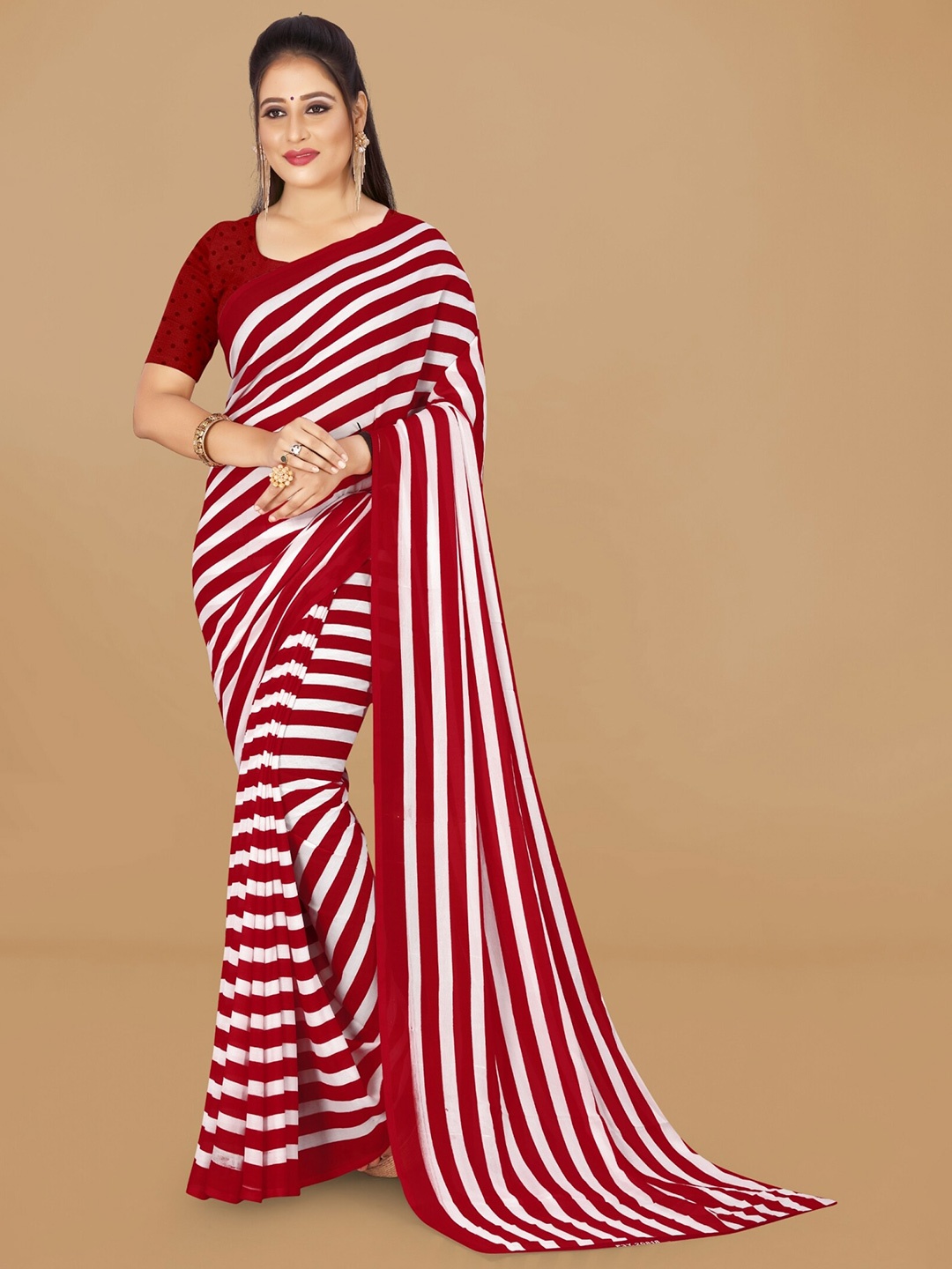 

Moda Rapido Striped Saree, Red
