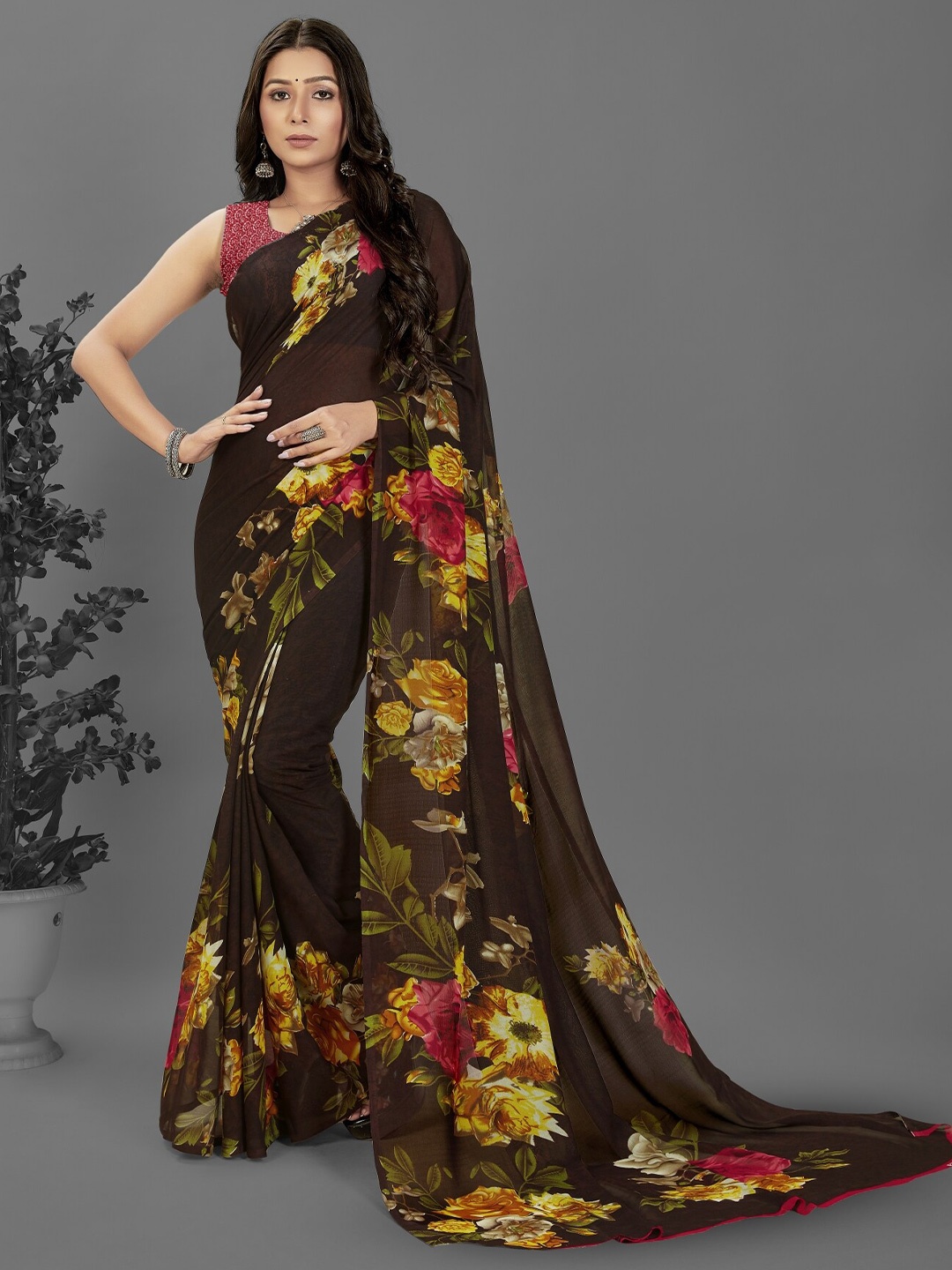 

ANAND SAREES Floral Printed Saree, Brown