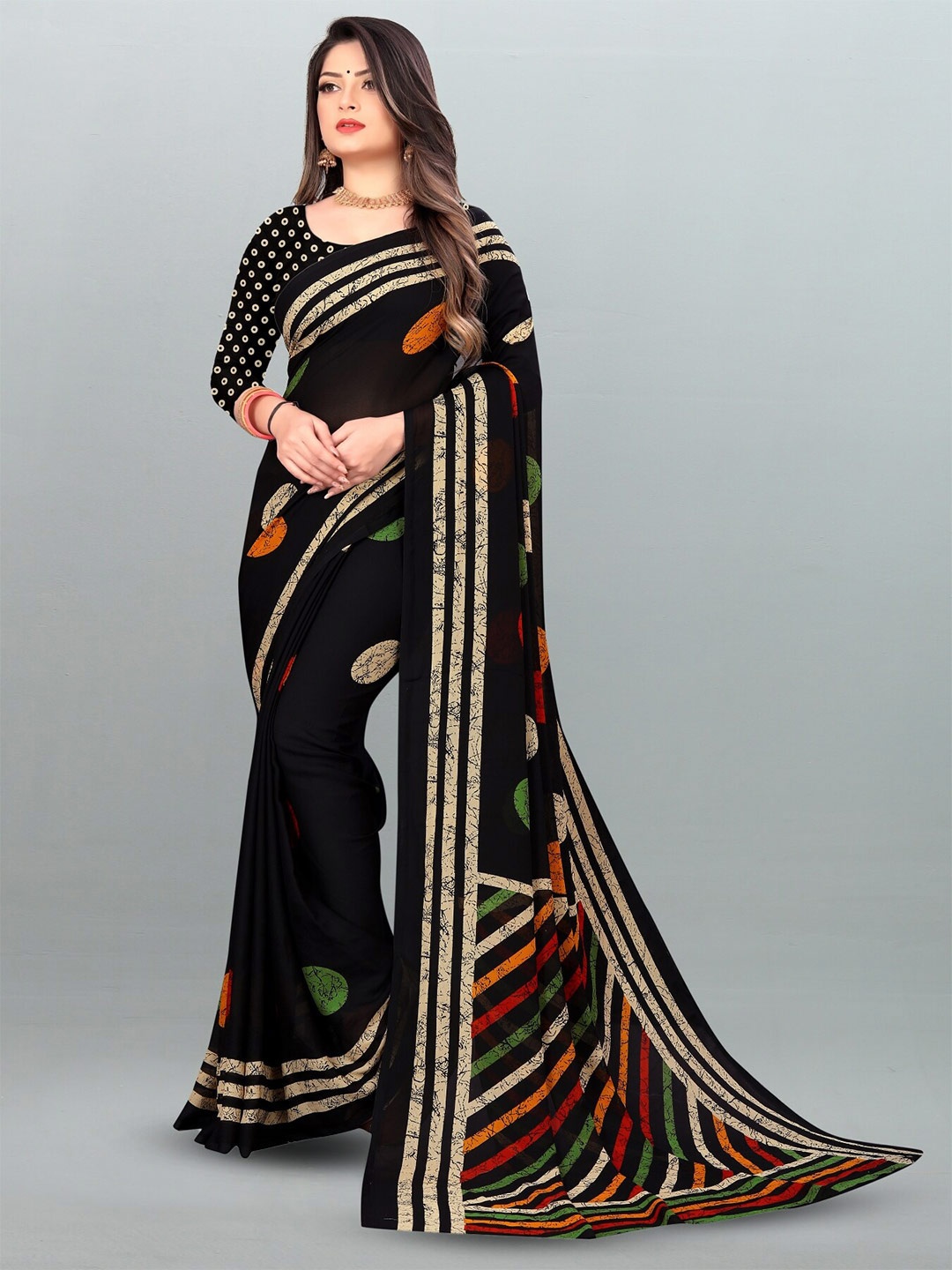 

Moda Rapido Geometric Printed Saree, Black