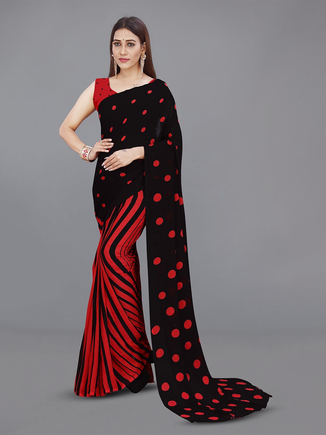 

Moda Rapido Polka Dots Printed Saree, Red