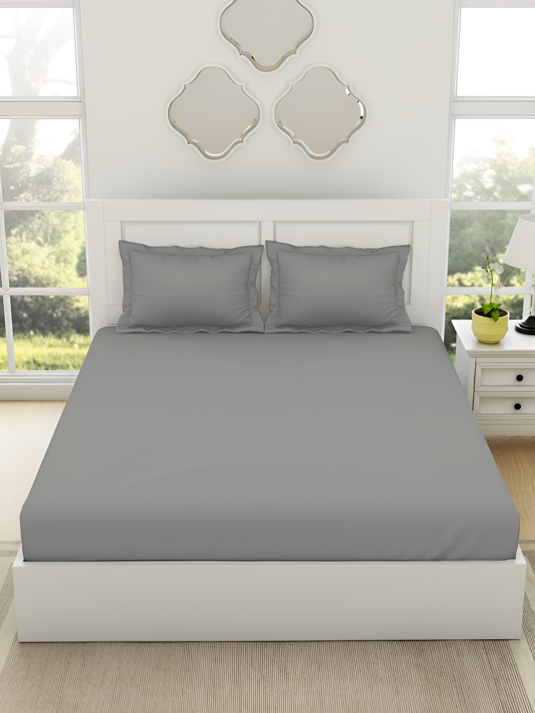 

SPACES Grey 144 TC Pure Cotton Fitted King Bedsheet & 2 Pillow Covers