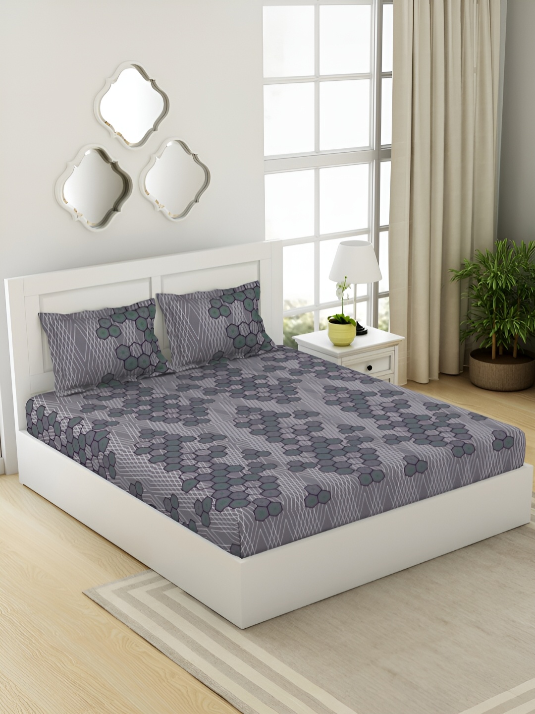 

SPACES Purple & Grey Geometric 144 TC Pure Cotton Fitted King Bedsheet & 2 Pillow Covers