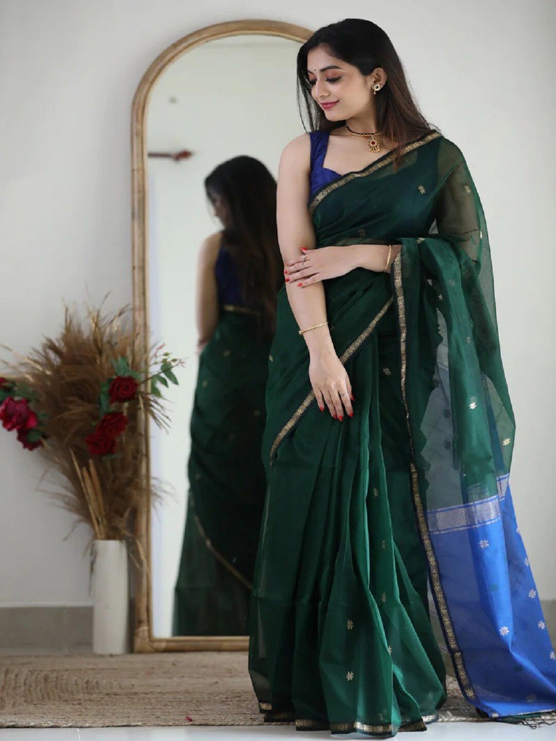

Flosive Woven Design Art Silk Banarasi Saree, Green