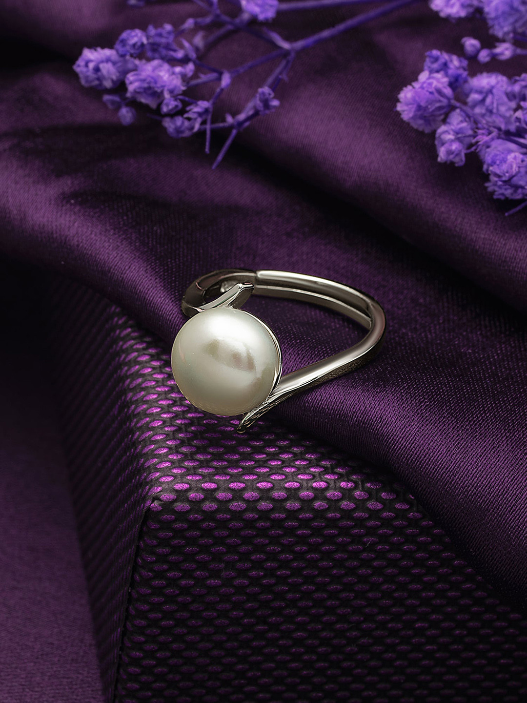 

SILBERRY 92.5 Sterling Silver Rhodium-Plated Pearl-Beaded Adjustable Finger Ring