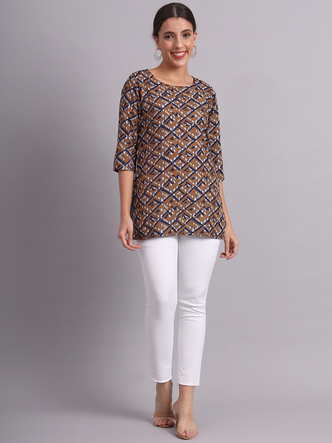 

Hinaya Geometric Printed Pure Cotton Straight Kurti, Grey