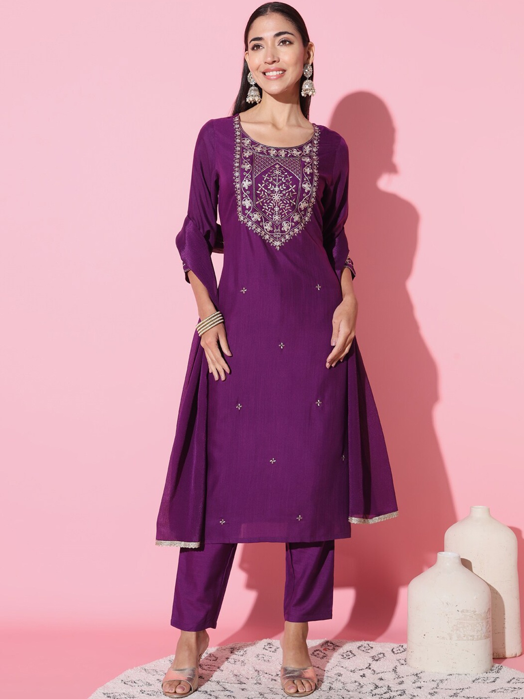 

THE52 Floral Yoke Design Regular Thread Work Kurta with Trousers & Dupatta, Burgundy