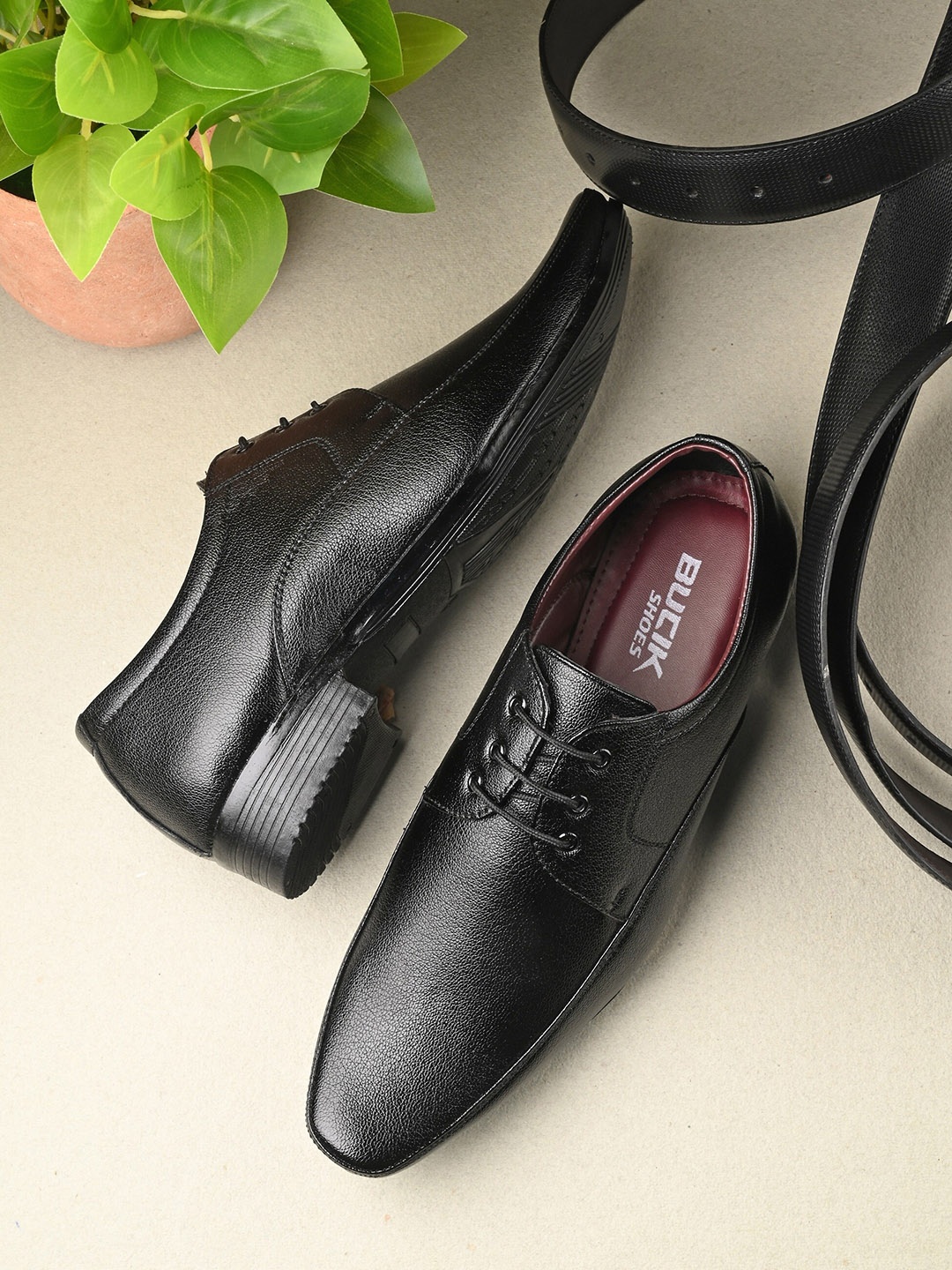 

BUCIK Men Lightweight Lace Up Formal Derbys, Black