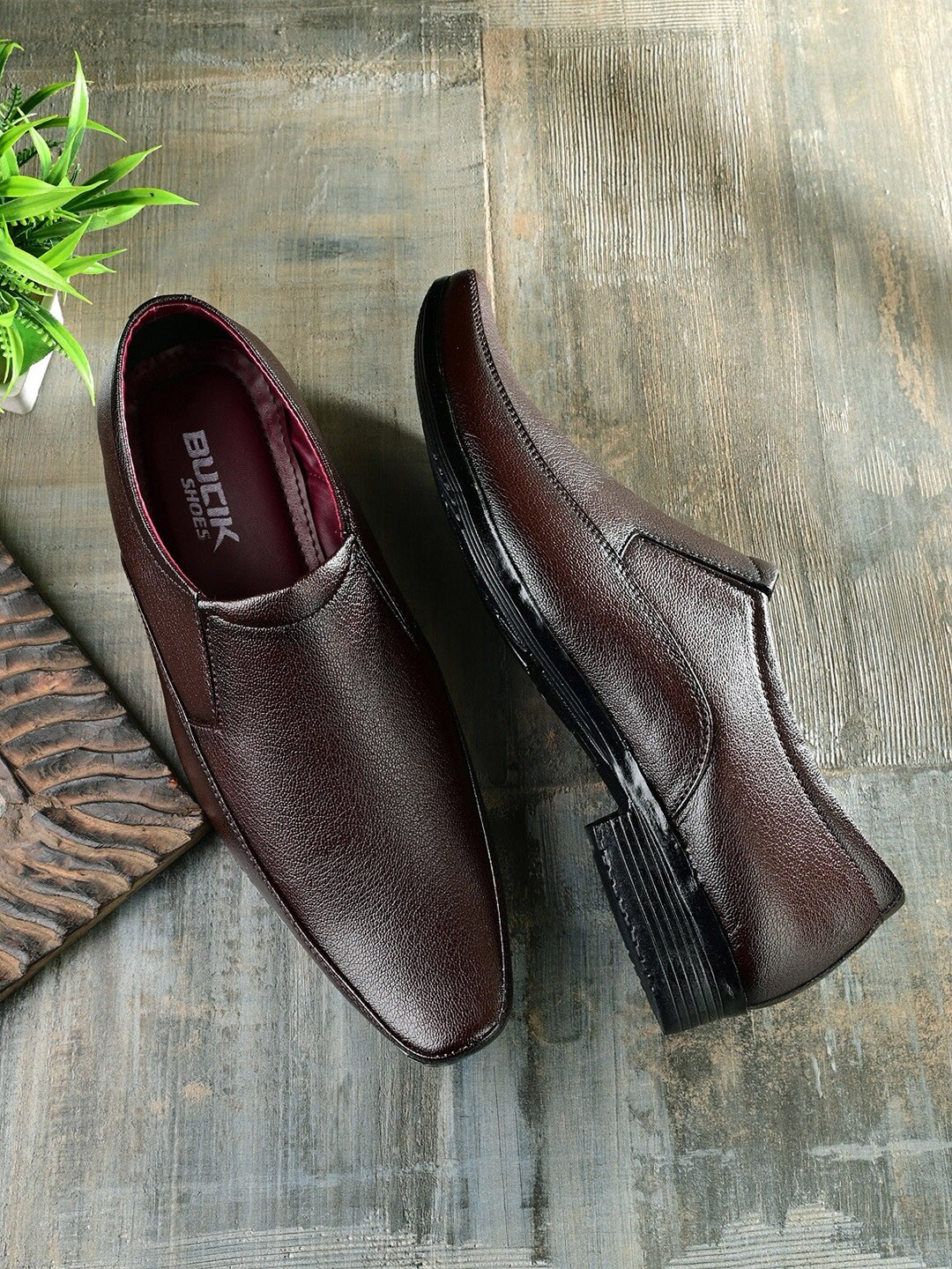 

BUCIK Men Lightweight Formal Slip-On Shoes, Brown