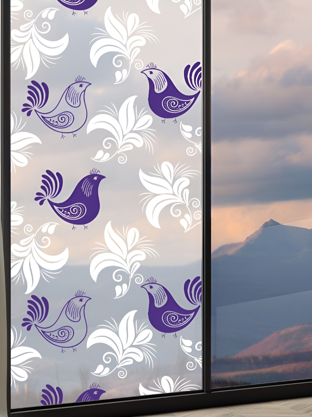 

CVANU Violet & White Birds Self-adhesive Waterproof Window Film