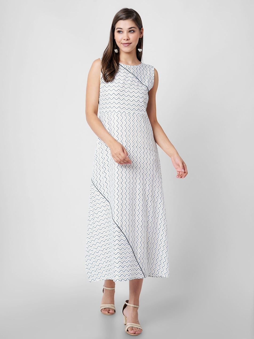 

INDIANIC Geometric Printed Fit and Flare Midi Dress, White