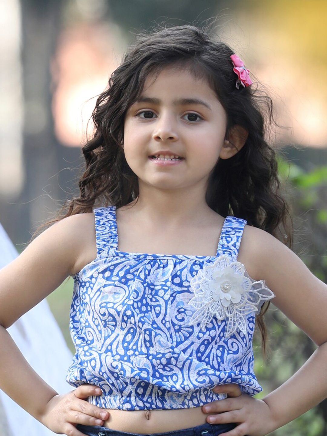

Cutiekins Girls Floral Printed Shoulder Straps Cotton Blouson Crop Top, Blue