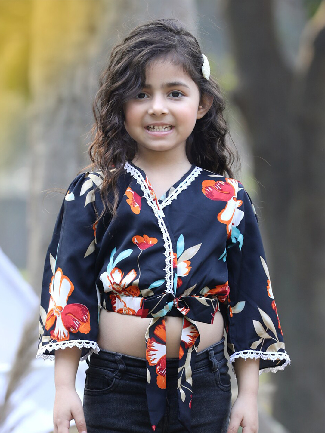 

Cutiekins Girls Floral Print Mandarin Collar Crop Regular Top, Black