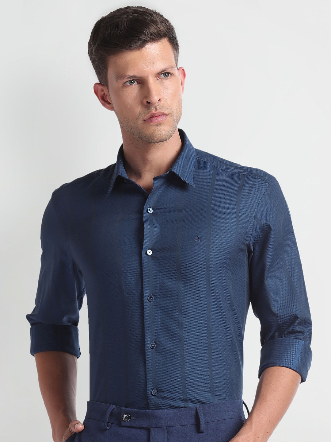 

Arrow New York Slim Fit Spread Collar Long Sleeves Cotton Formal Shirt, Blue