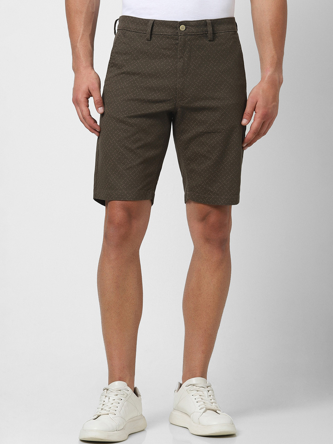 

Van Heusen Sport Men Mid-Rise Cotton Shorts, Brown